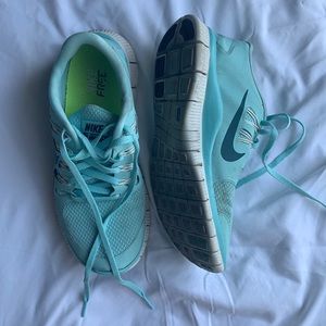 Nike Free 5.0 Sneakers